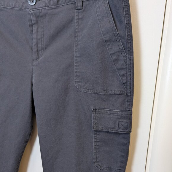 Eddie Bauer Women's Cropped Cargo Pants (12) - NWOT - Picture 2 of 5